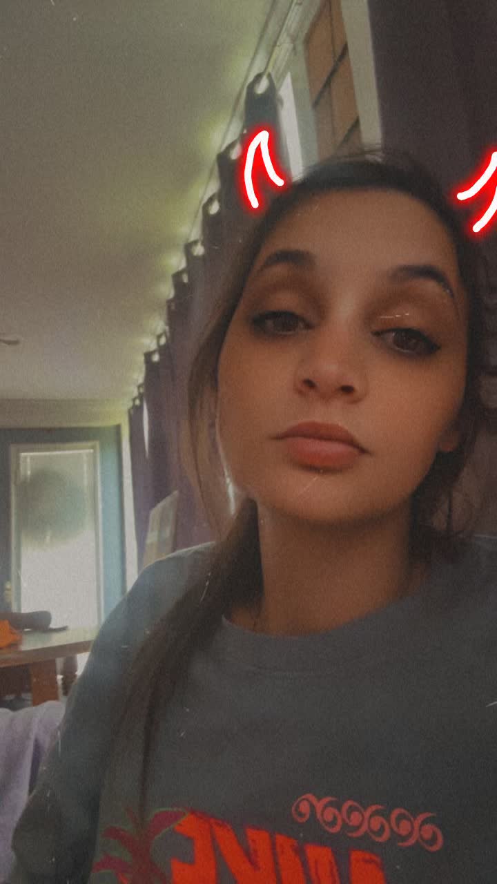 @Lil shadow 🥀🖤💋🖕🏻