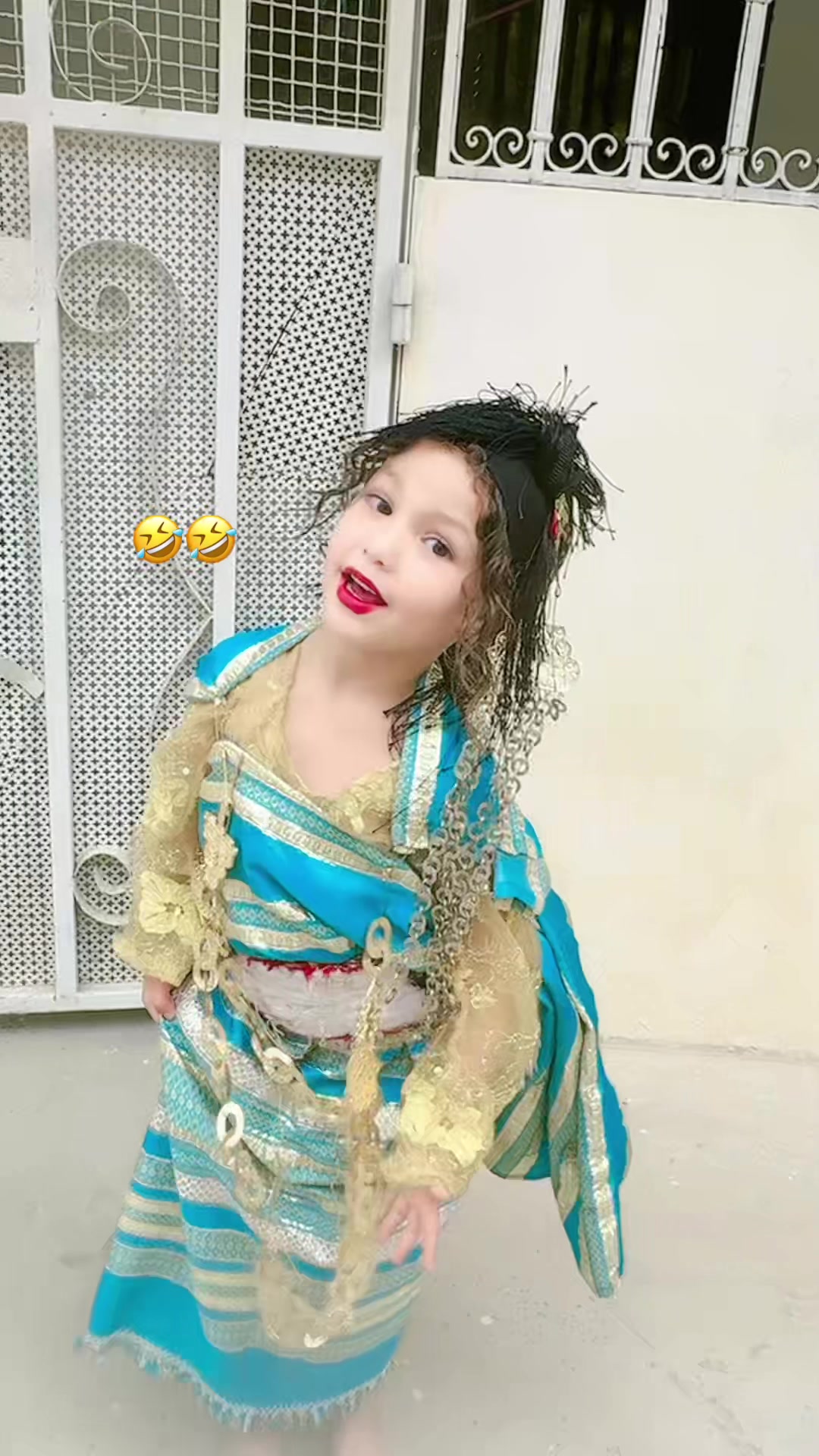 @Haifa Hichri