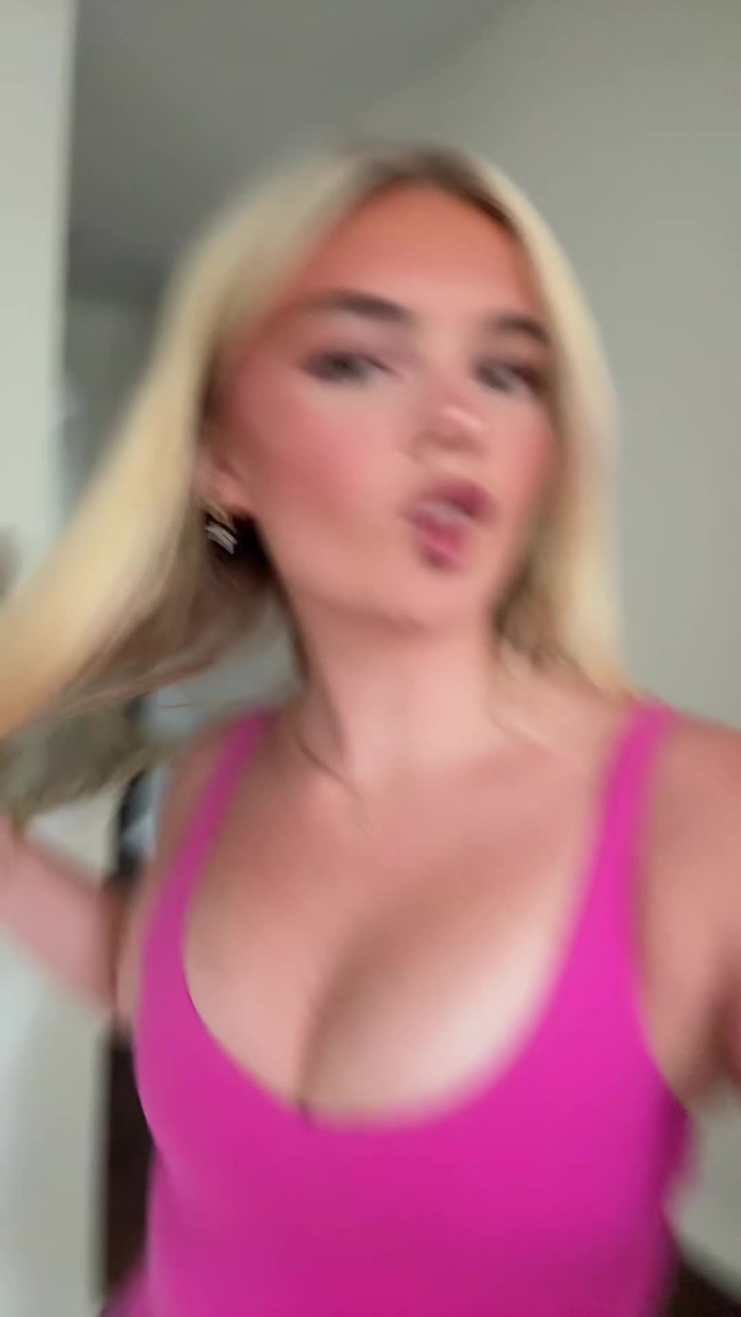 @ibelieveinunicorns0202