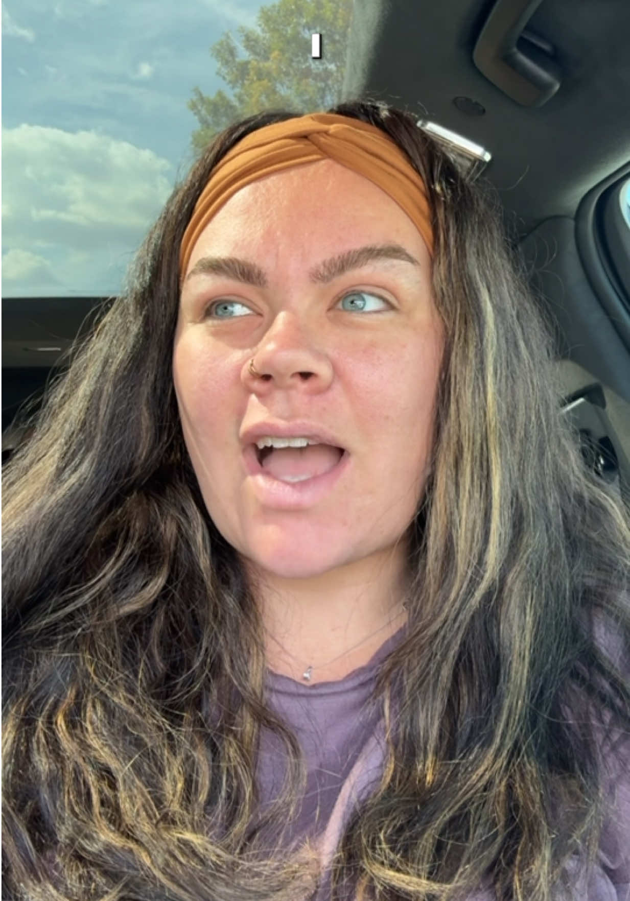 @Kiely | 5 under 5 Girl Mom