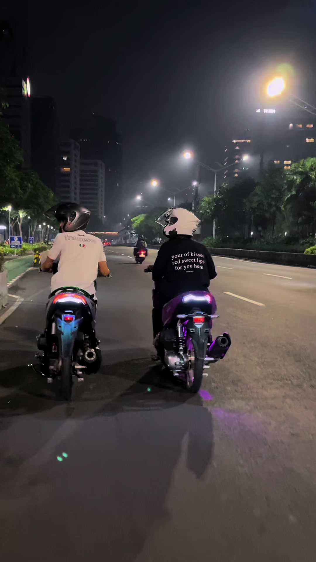 @varfeww💫
