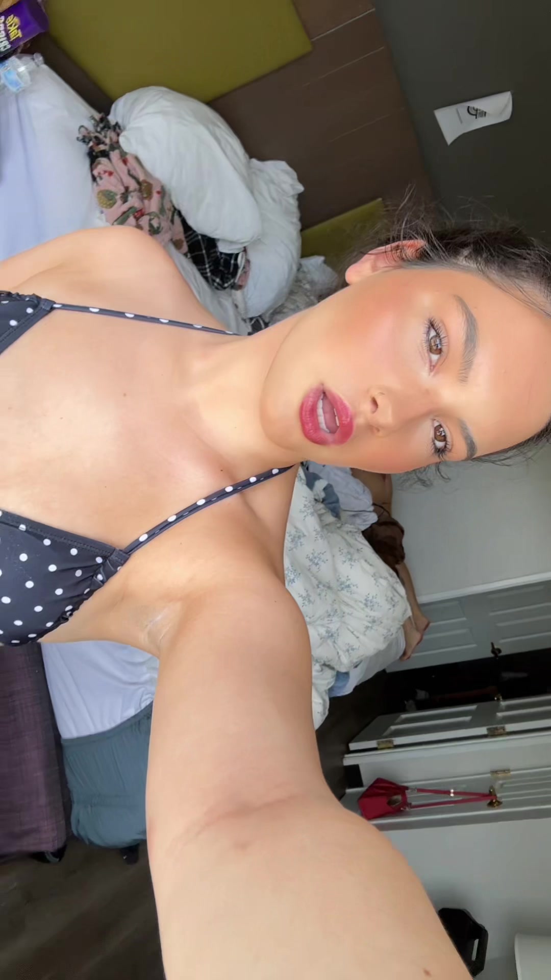 @ella