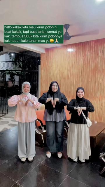 @AZA🌸