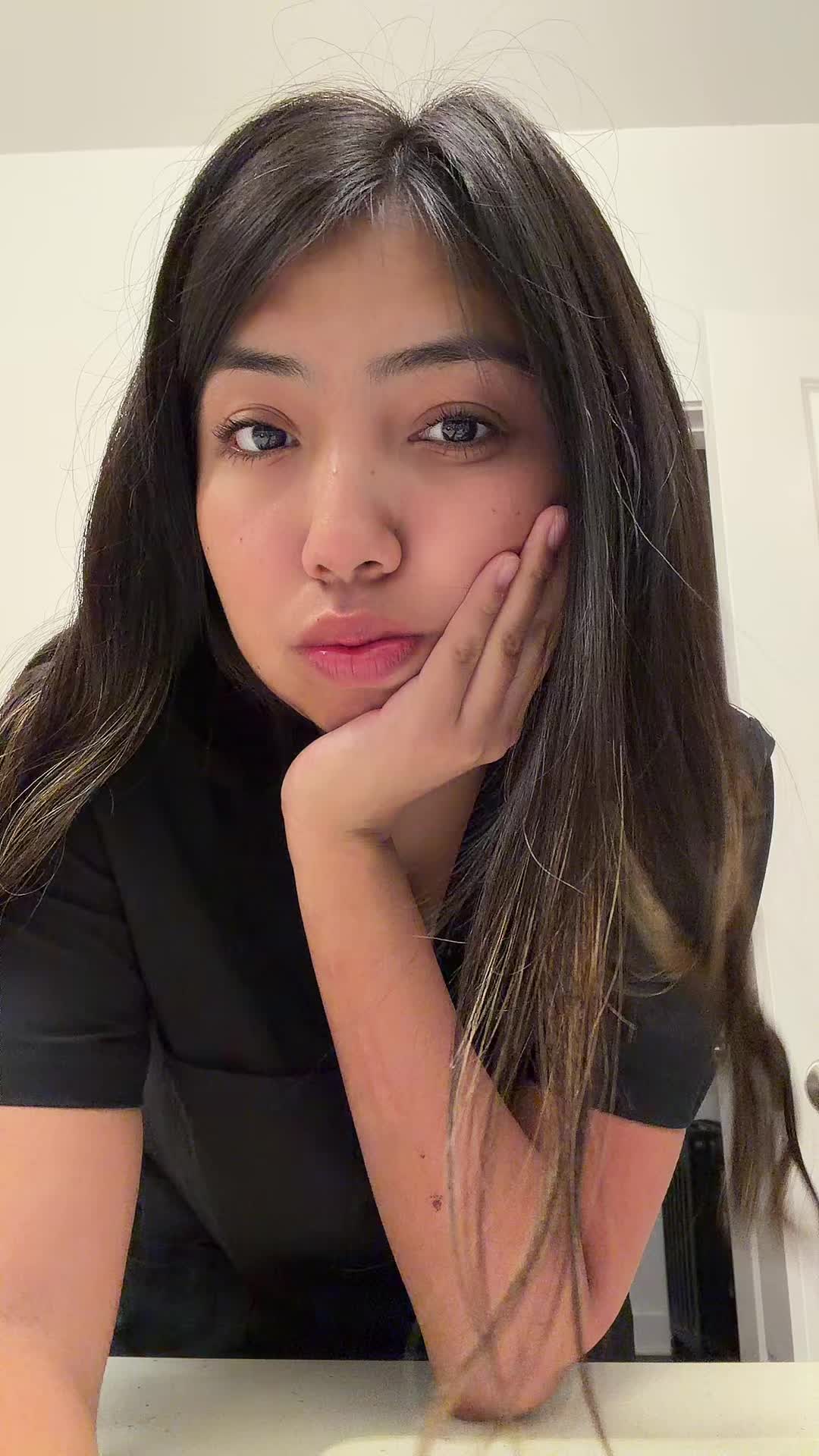 @d’auna lewis