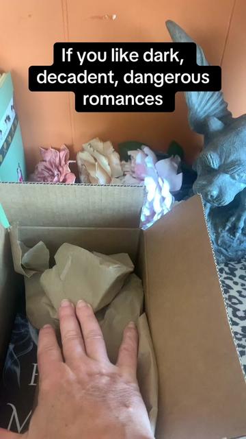 @Lisa Carlisle Romance Books