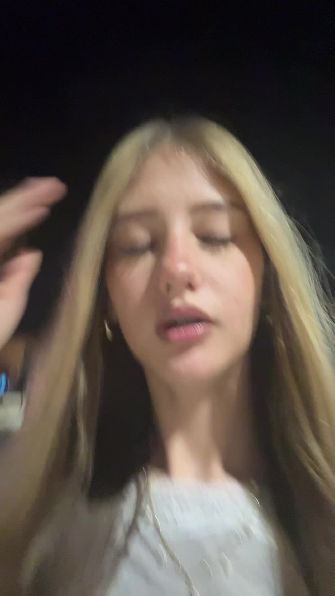 @isabella dimov