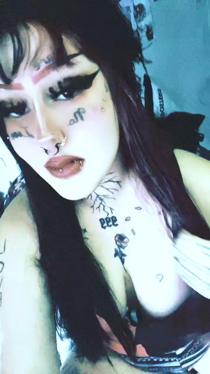 @𖤐𝓢𝓮𝓵𝓮𝓷𝓪𖤐༒ 999 ༒