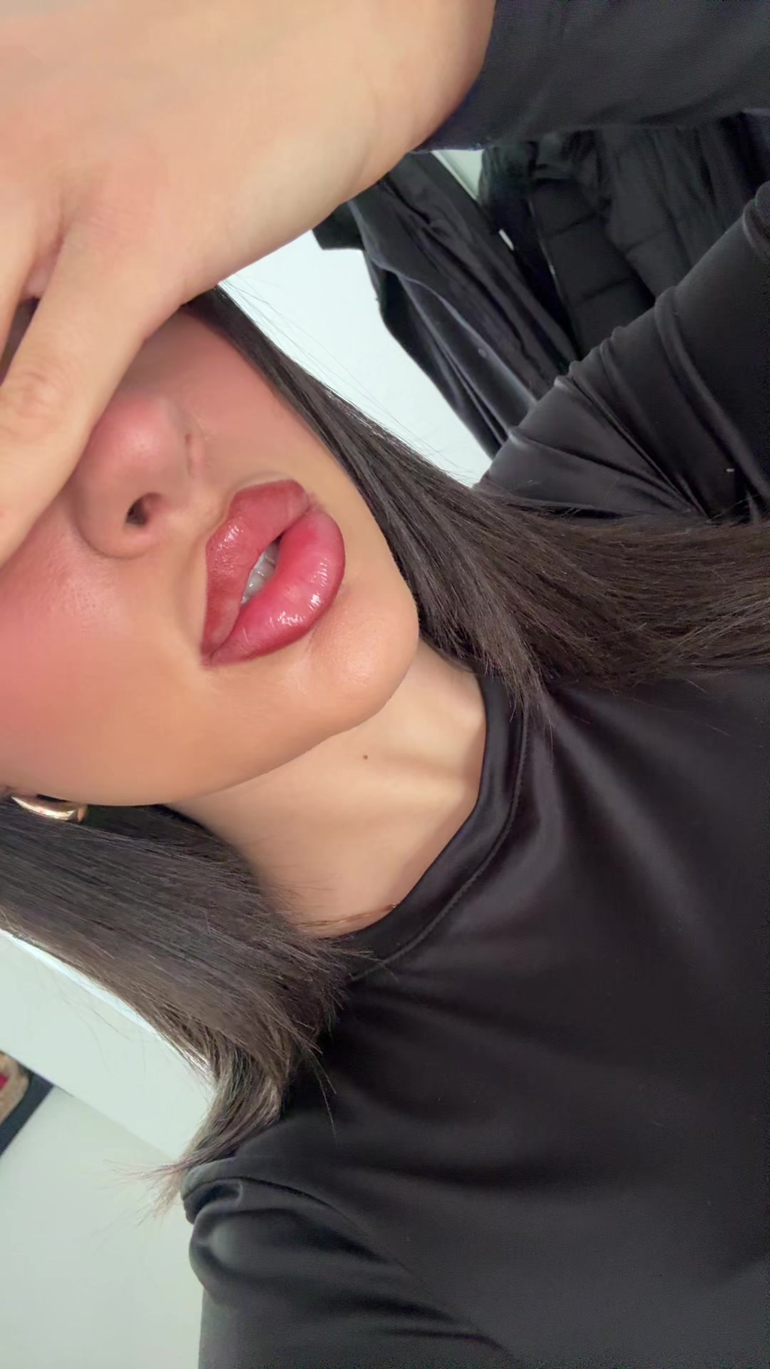 @lo