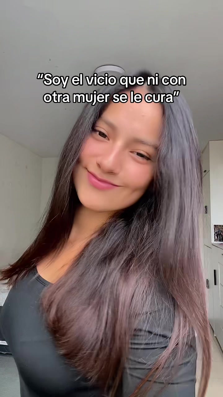 @Hisela0212