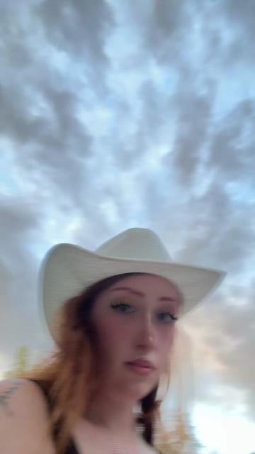 @skye rayne