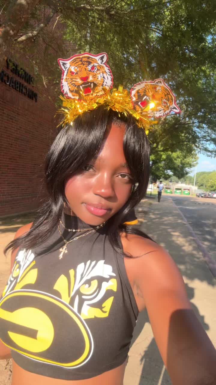 @bkbkayybk