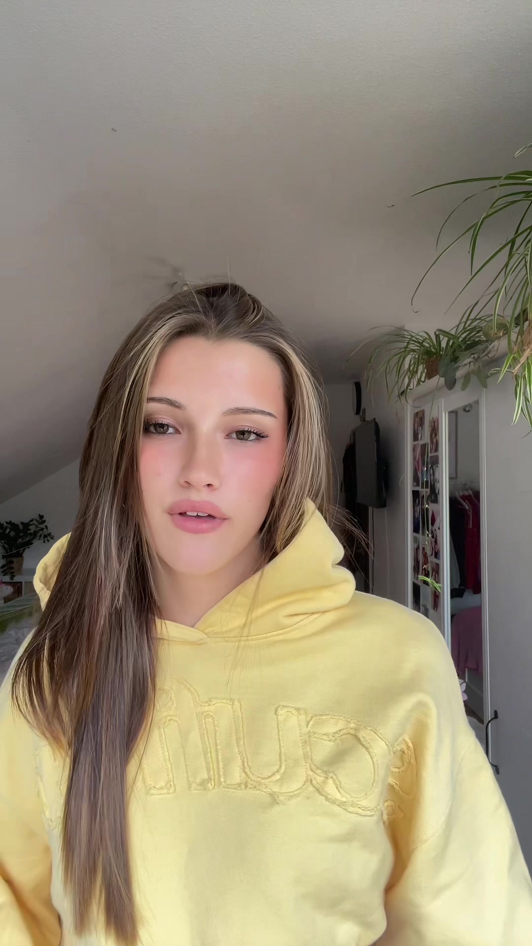 @mariella