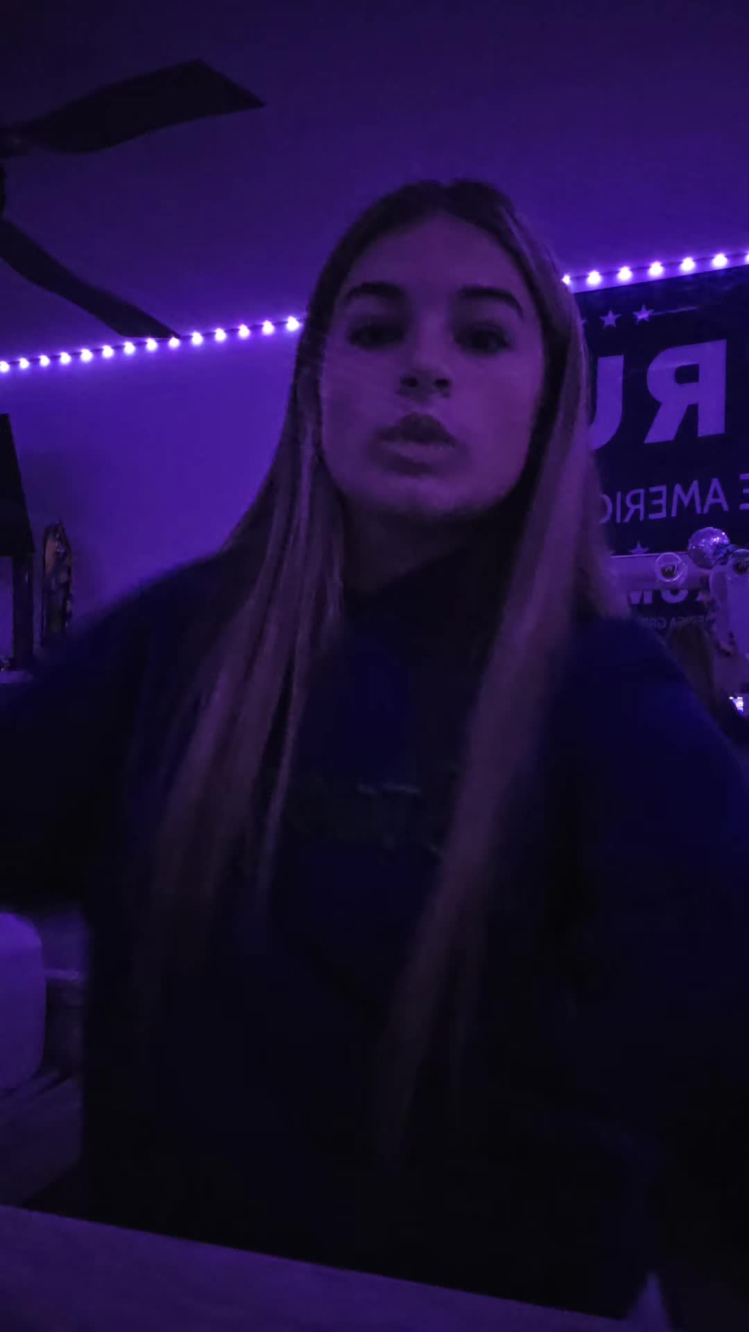 @💗