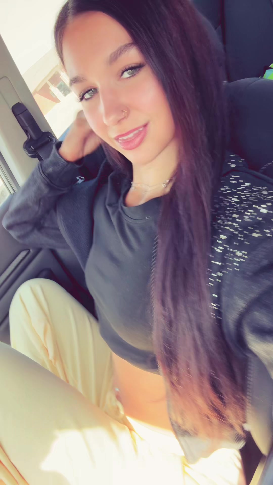 @𝓵𝓮𝓼𝓵𝓮𝔂 🐆💋