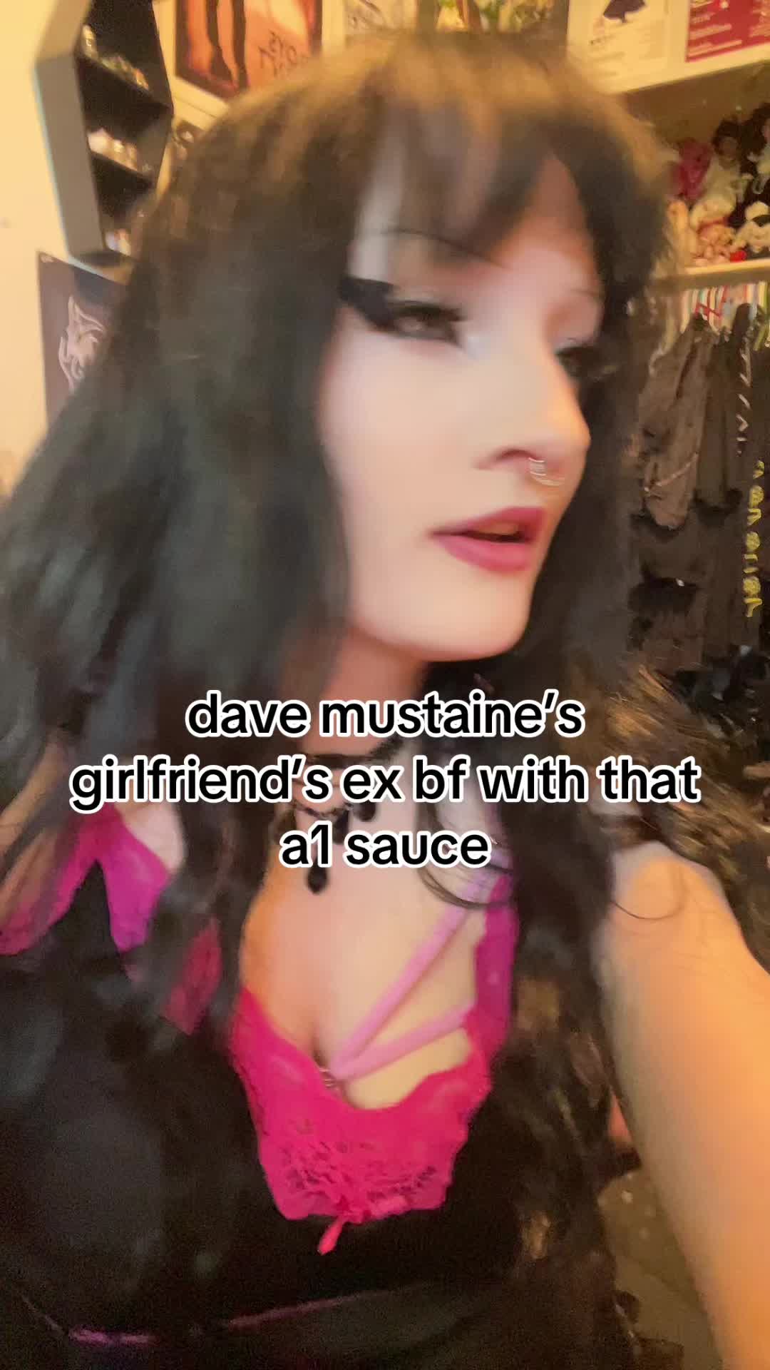 @megandeth_