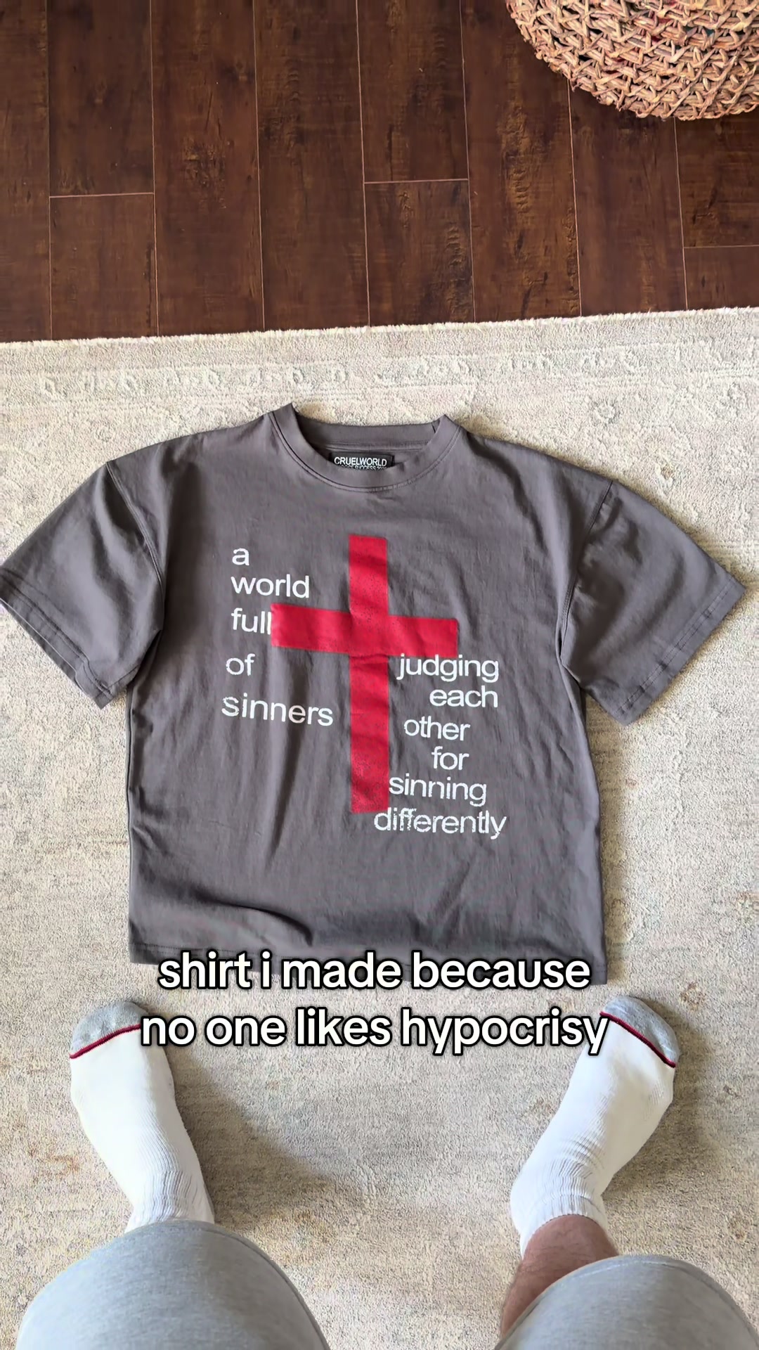 @ig - @cruelworld.usa