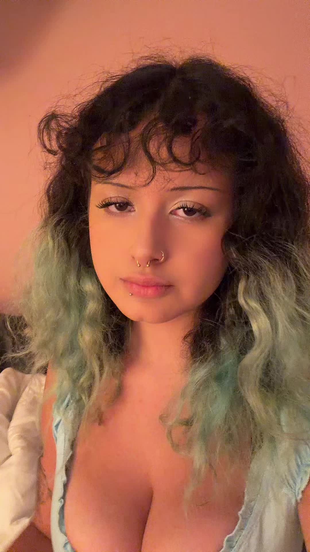@ringp0pqueen