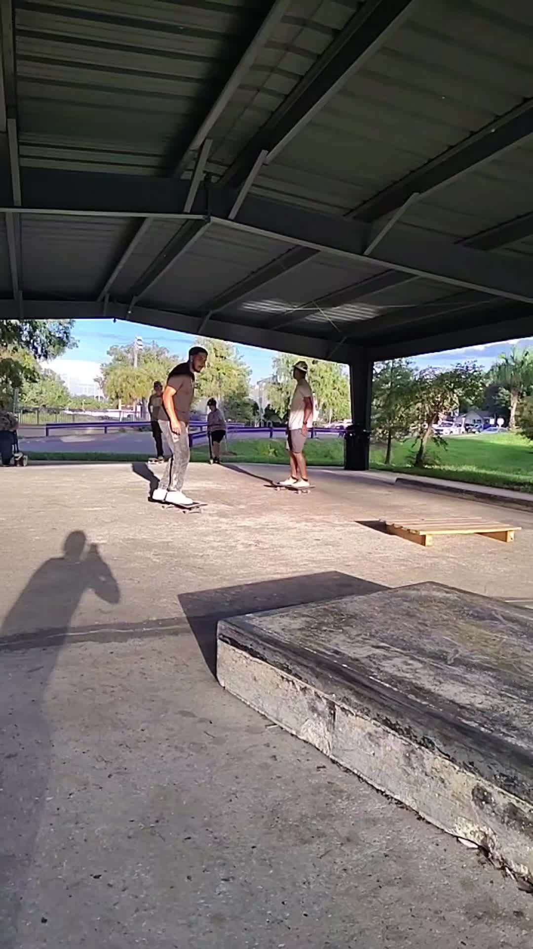 @senditmarcus