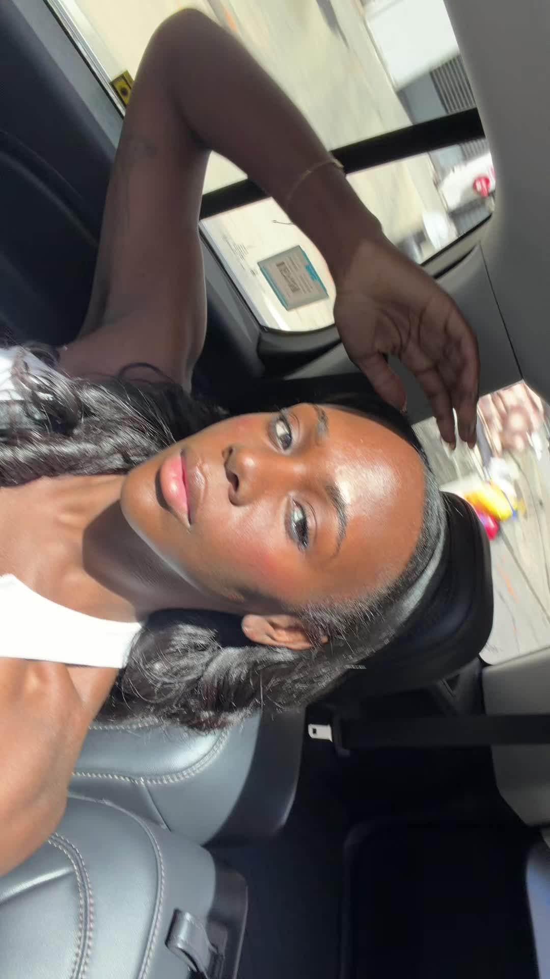 @essence