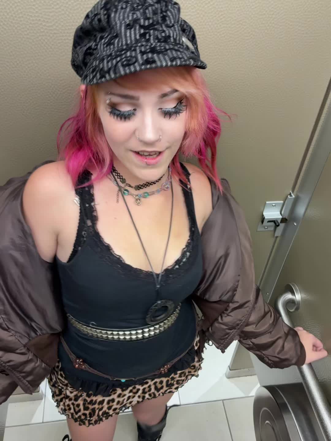@Bella😘