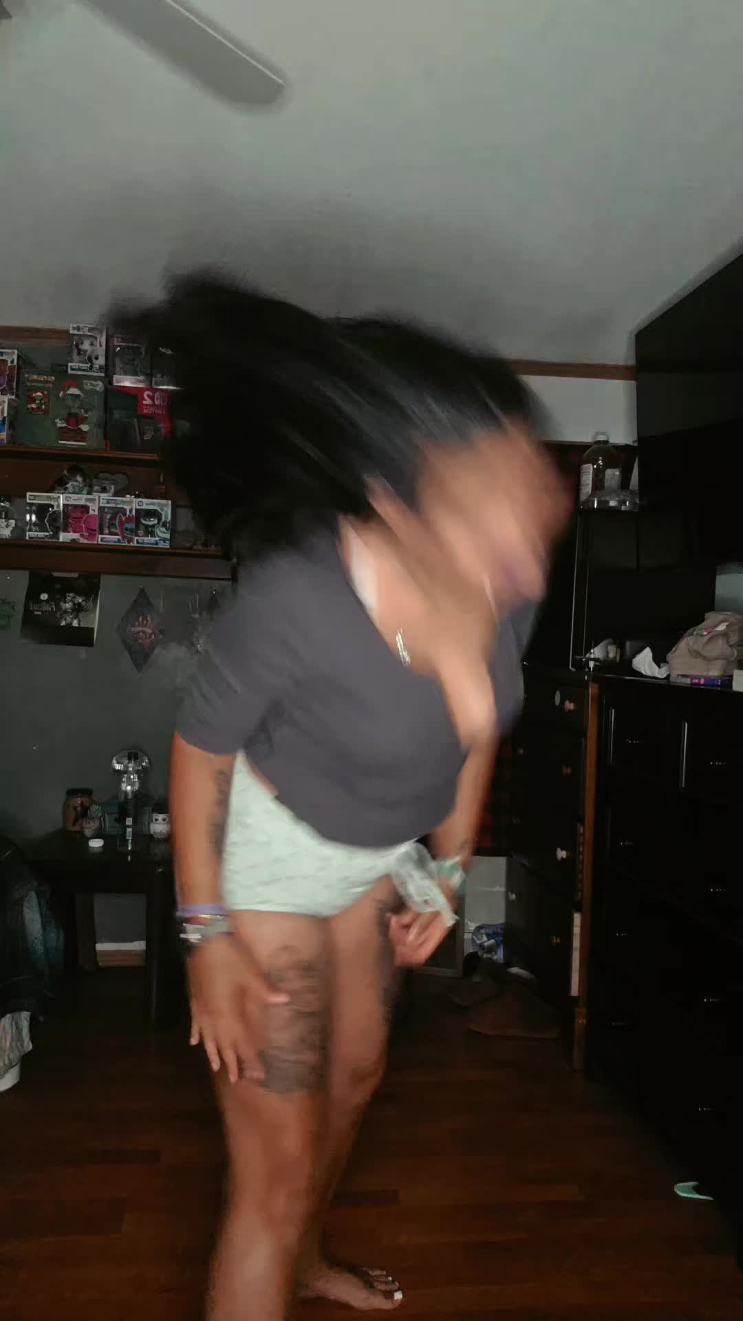 @Satanswitchbaby😘