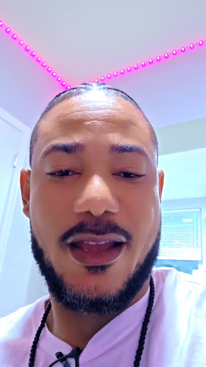 @𝙆𝙄𝙉𝙂 𝙊𝙁 𝘼𝙁𝙍𝙄𝘾𝘼