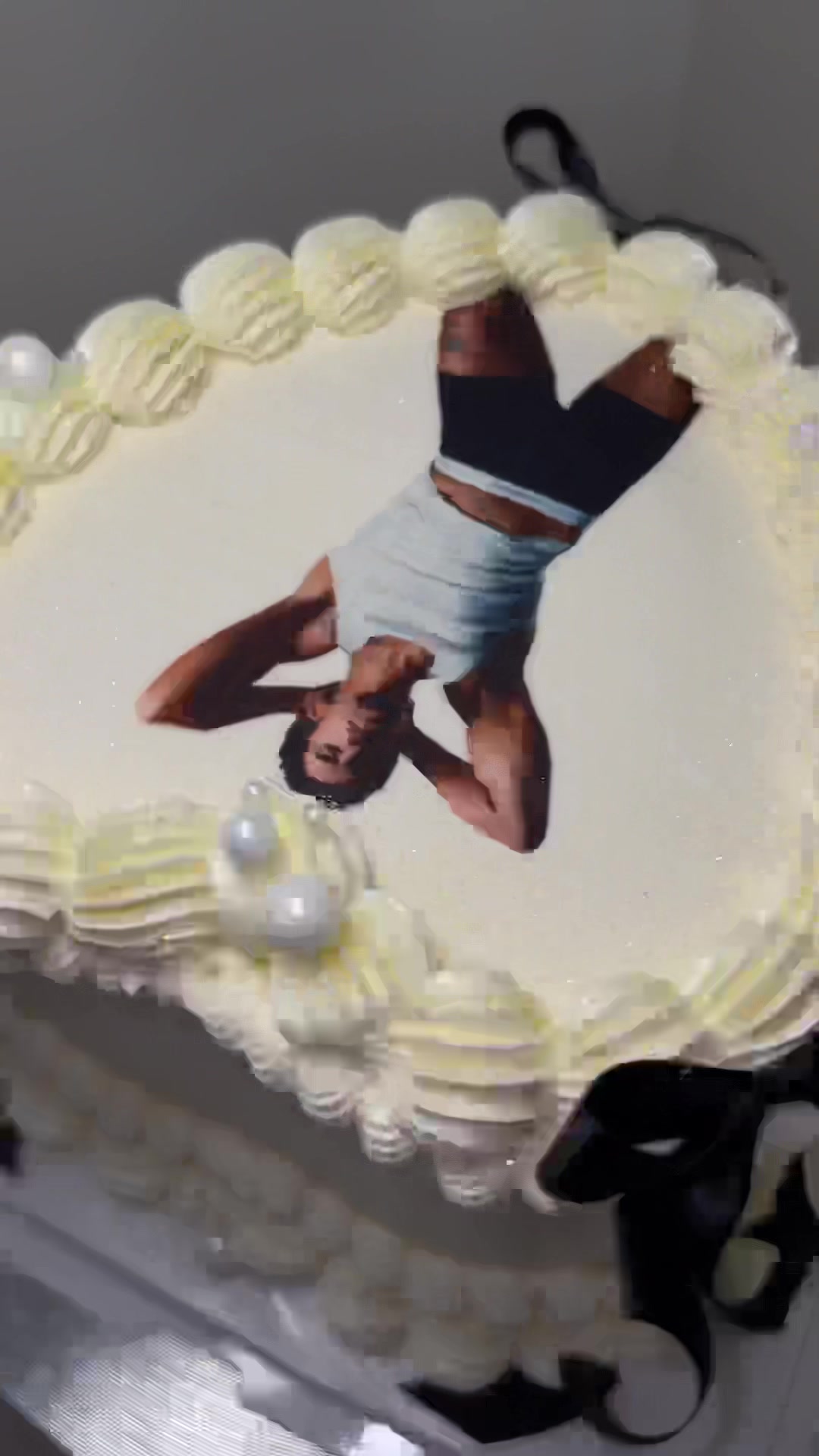 @MayLayerCake
