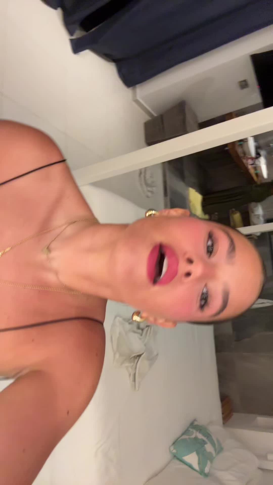 @penelopeifrah