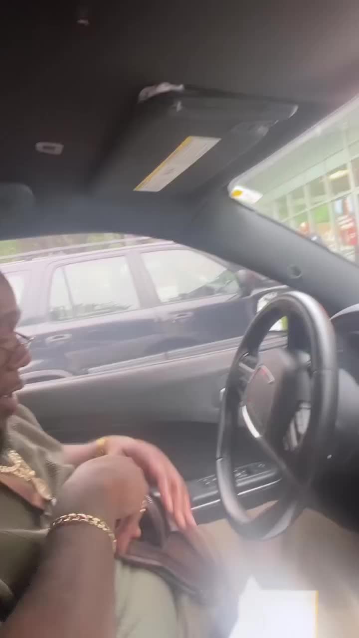 @trapladytana