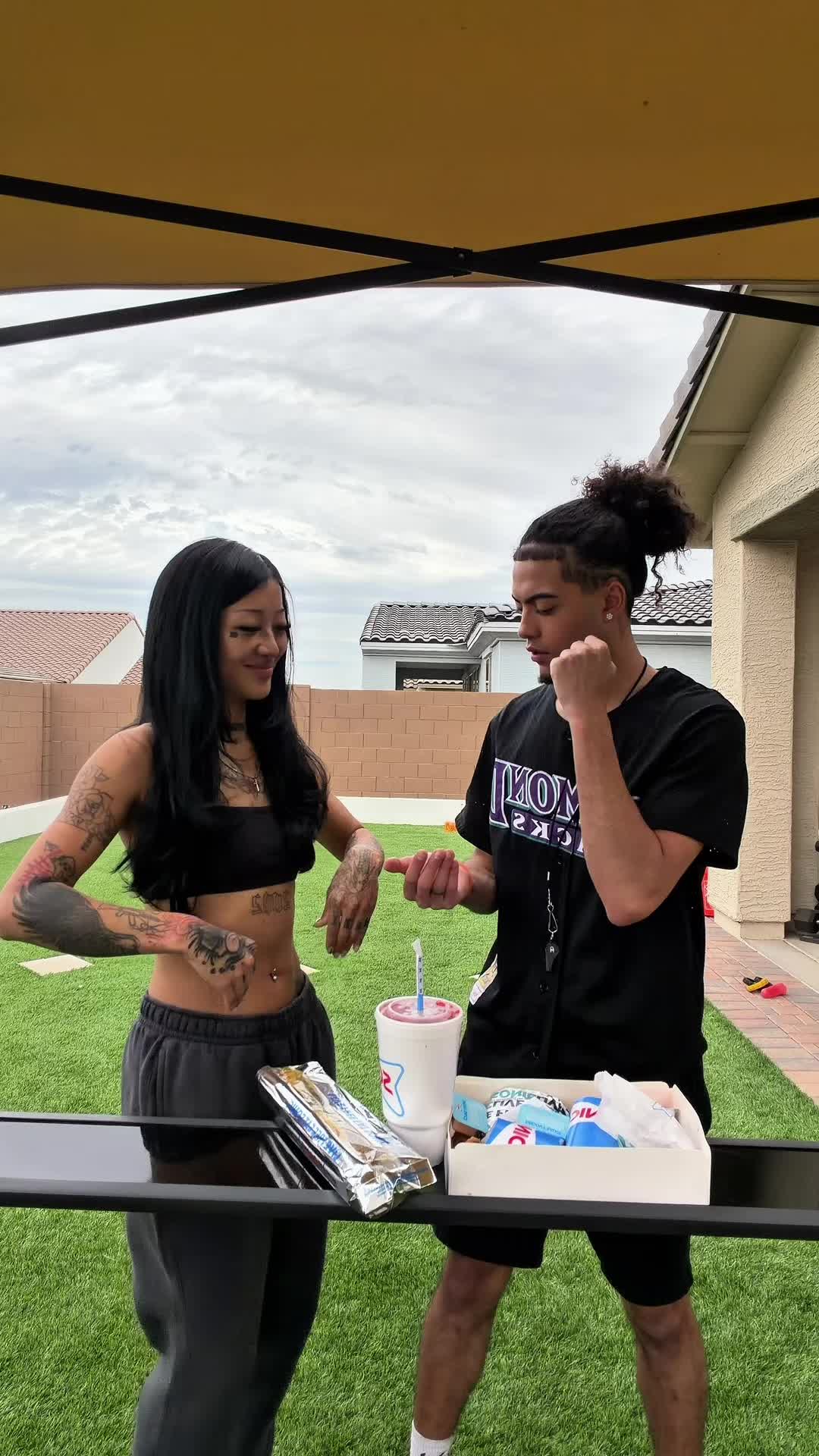 @TrendzFamilyOfficial