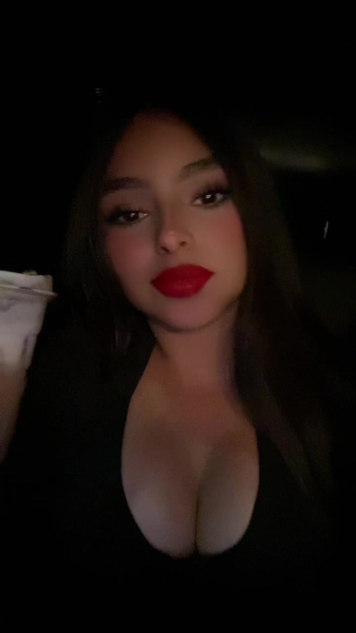 @𝒱𝒾ℴ𝓁ℯ𝓉𝓉𝒶𝒯𝒶𝒸𝒽ℴ💋