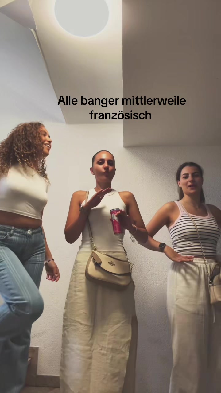 @Melomeloshhh