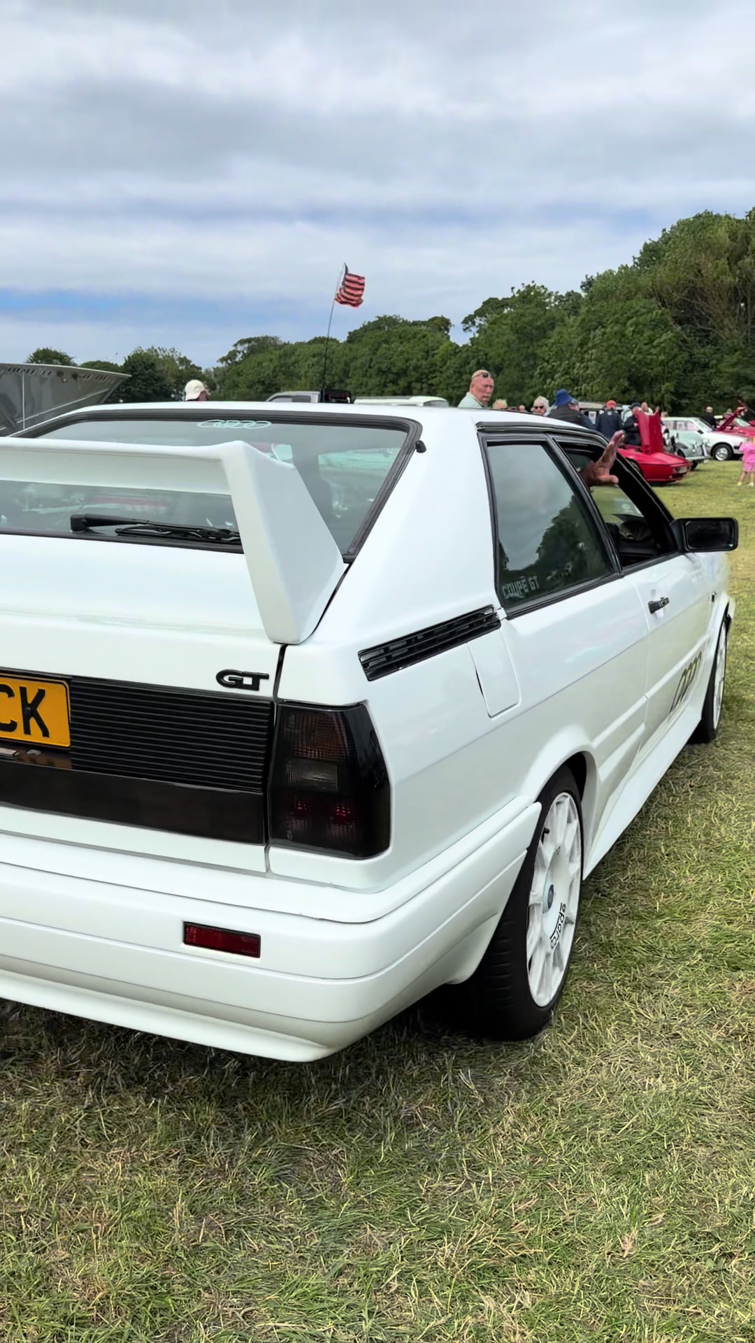 @yorkshirelassuk
