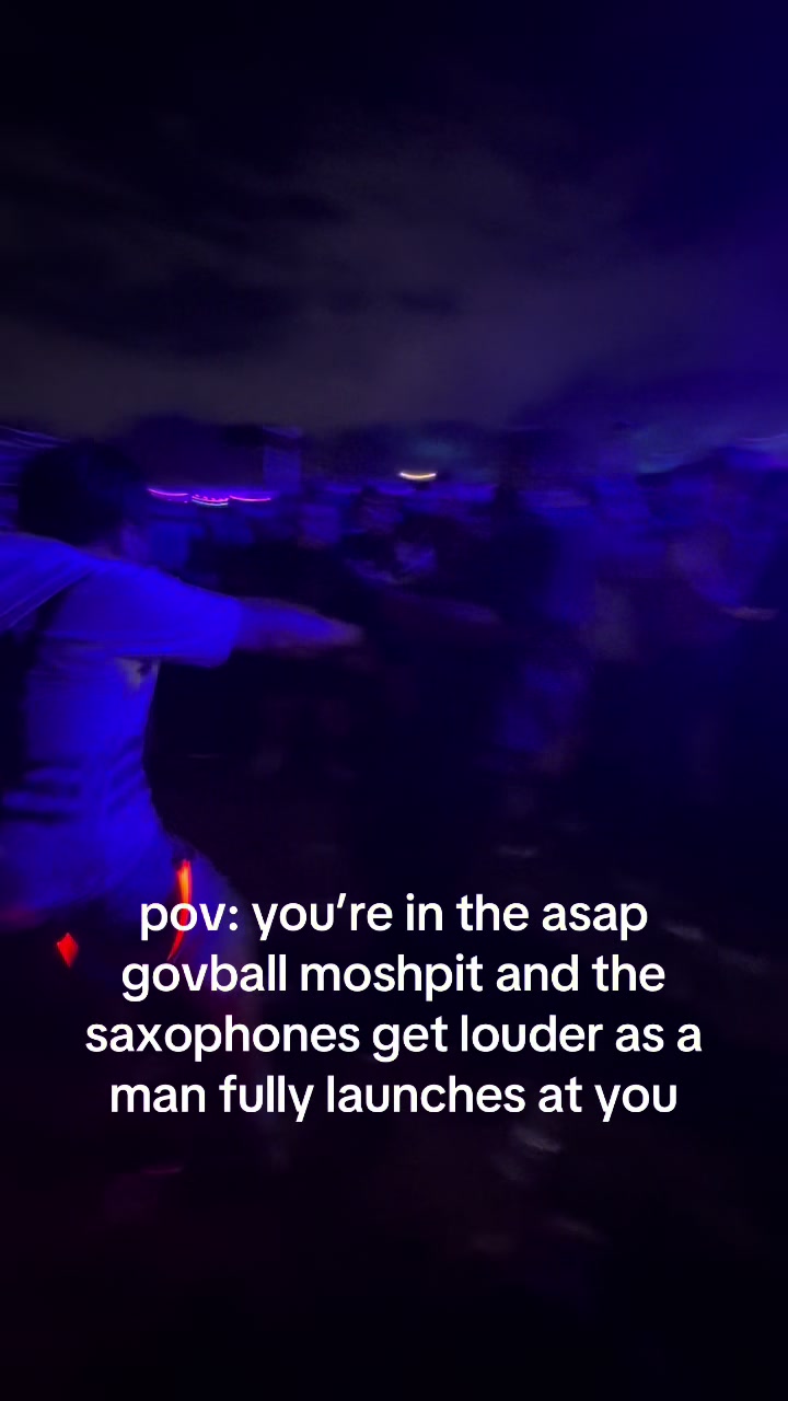 @chloe