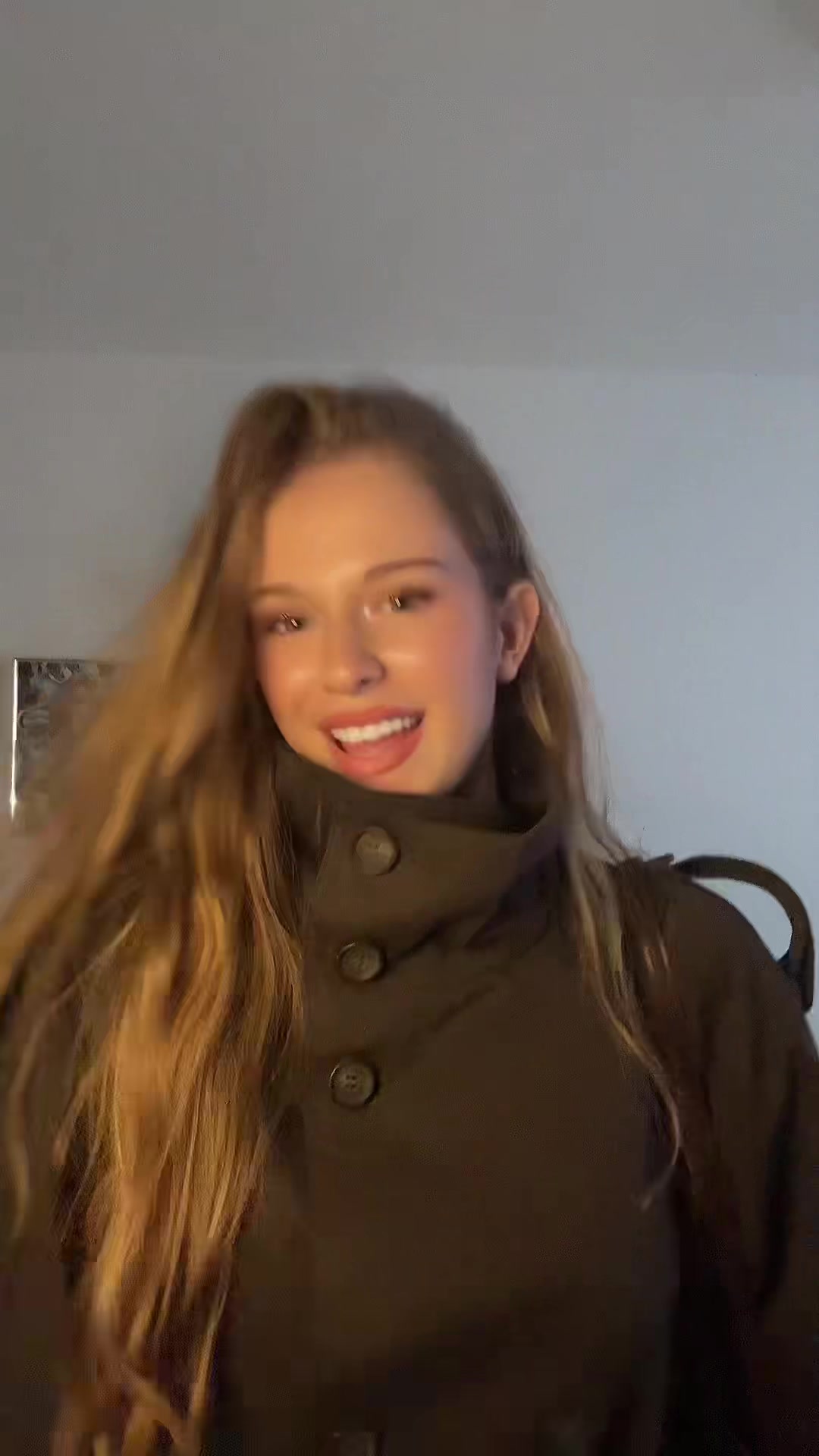 @elena