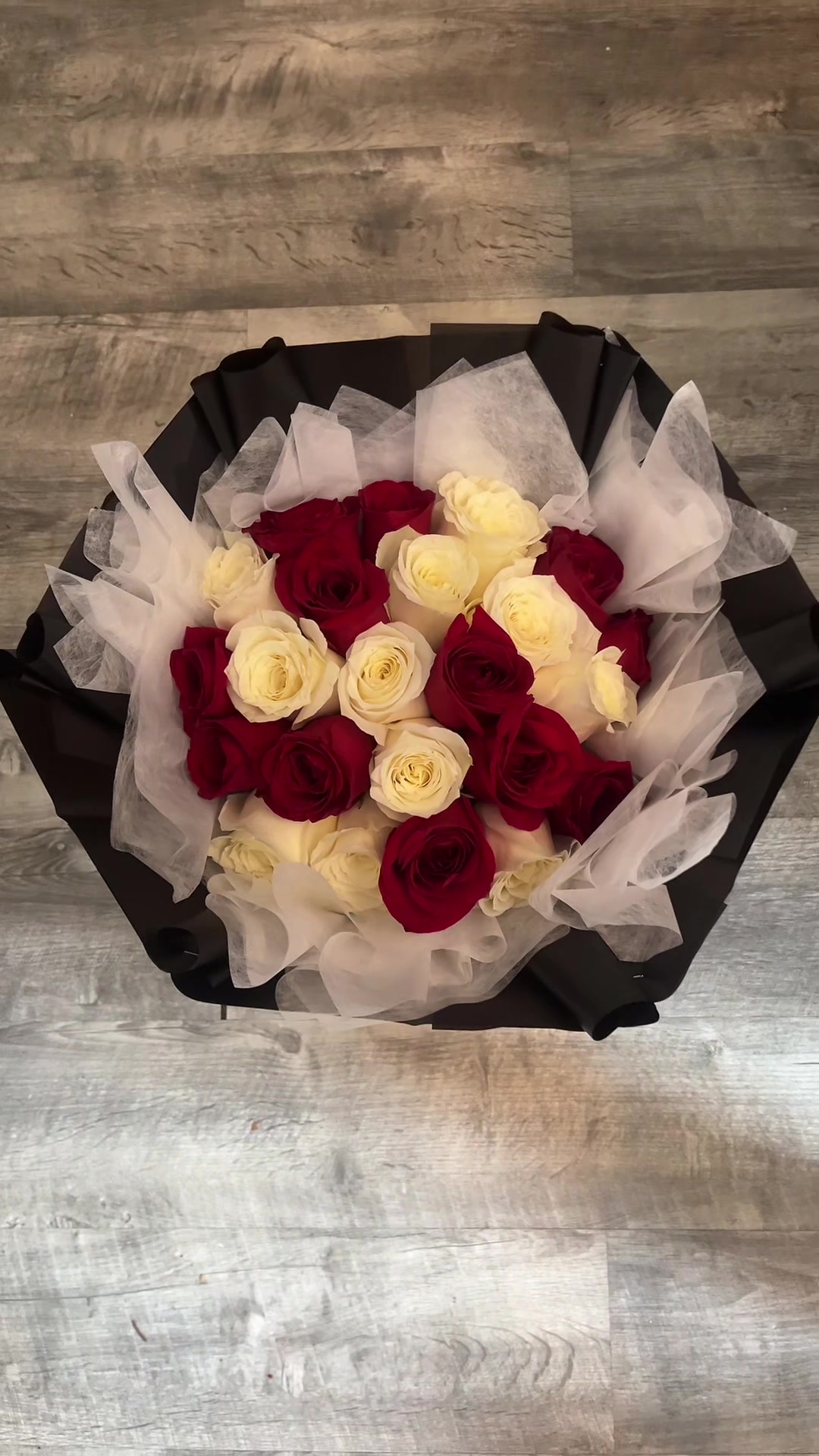 @Blooms By Dija💐