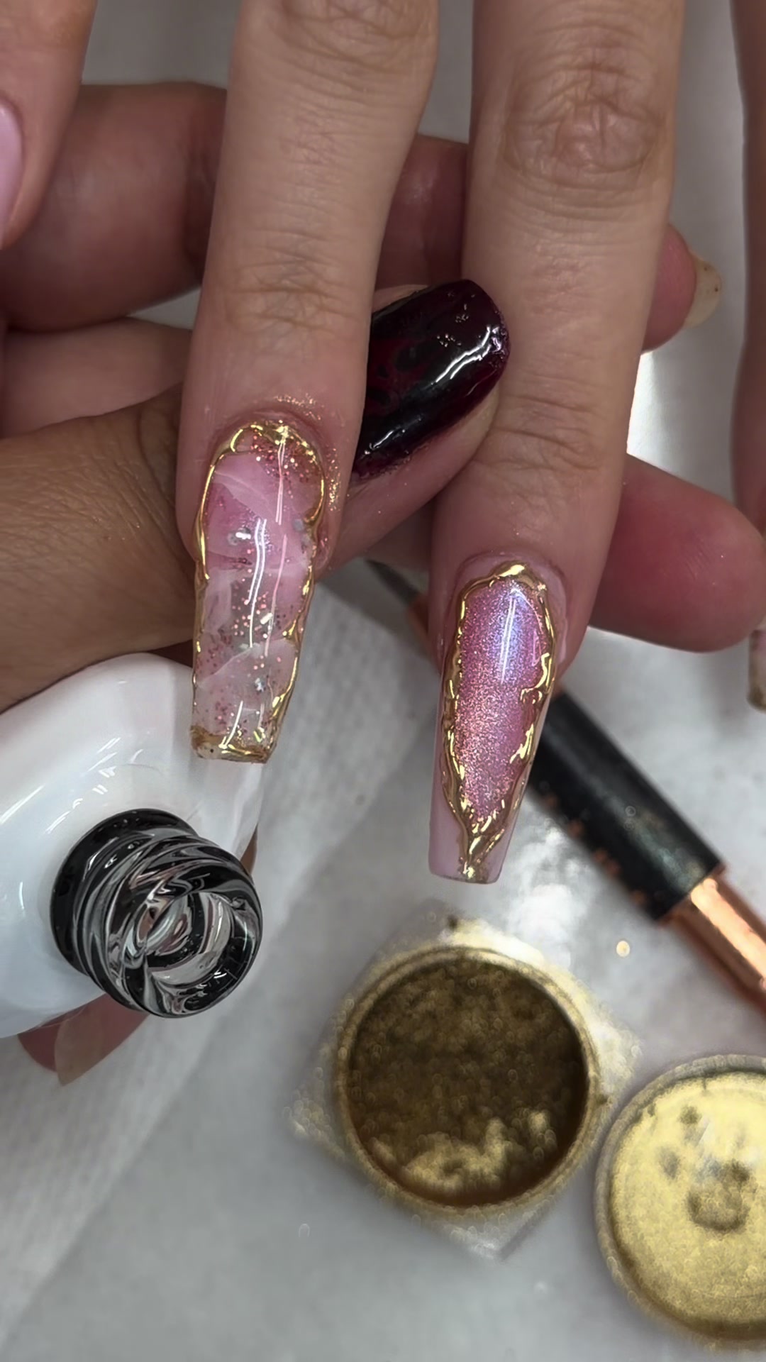 @Riya's Nails