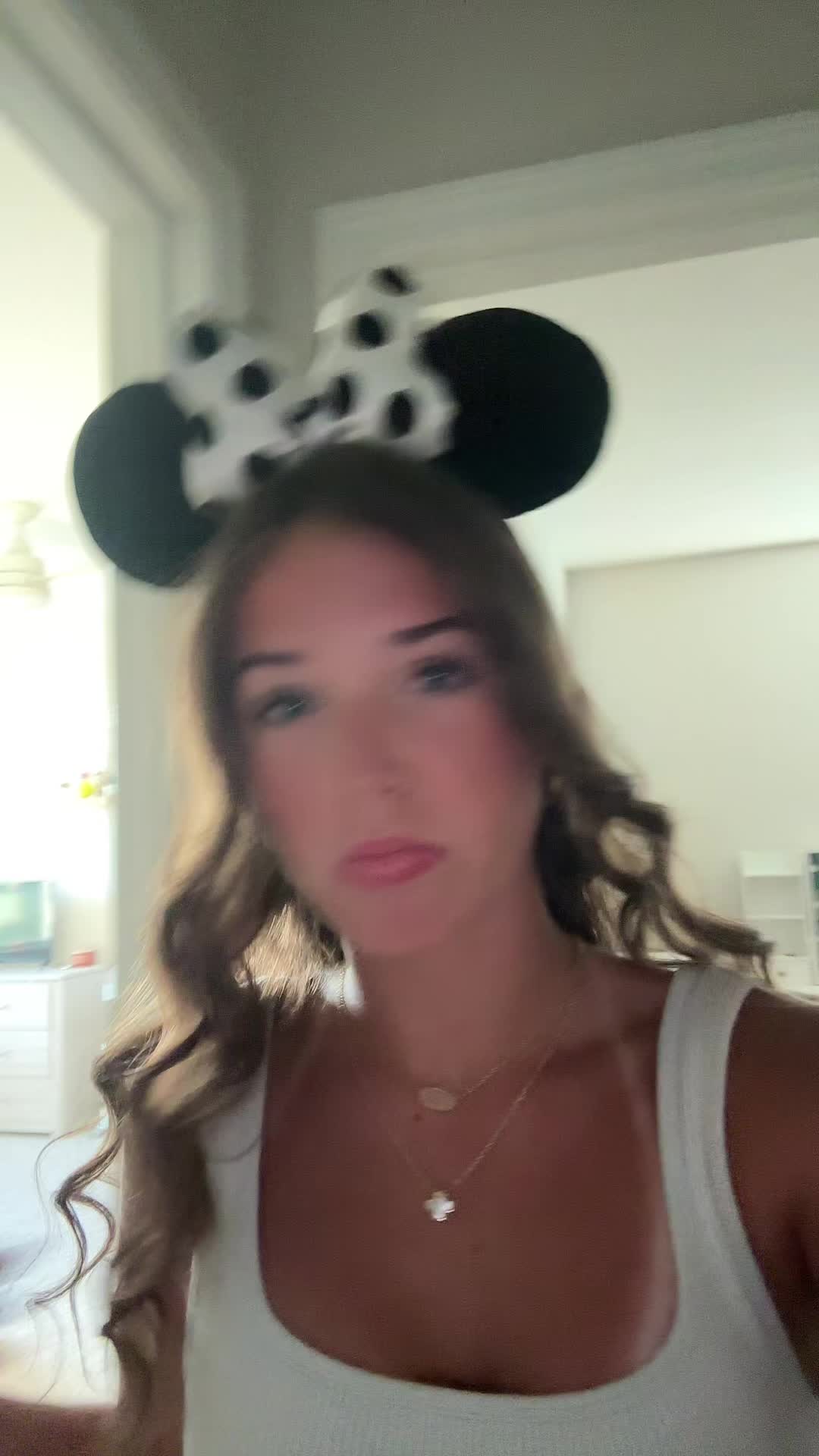 @Spam💝