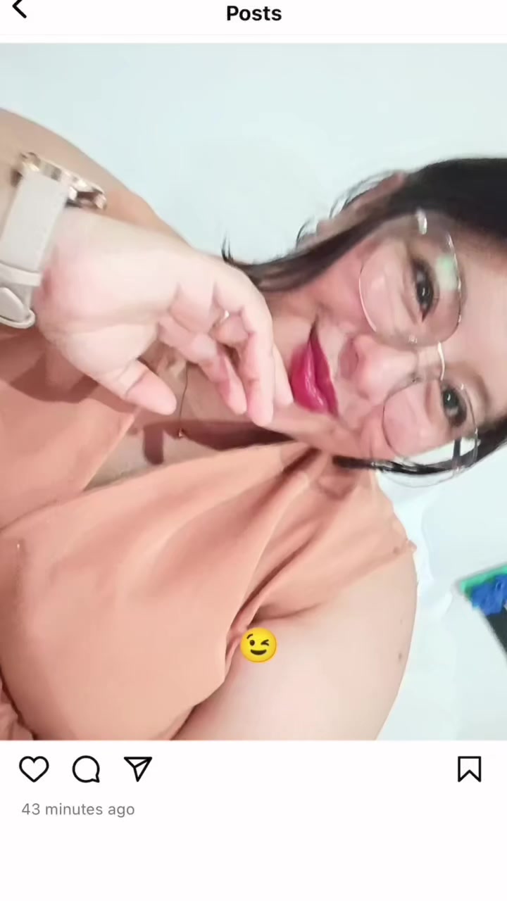 @E M E L Y🙂↕️