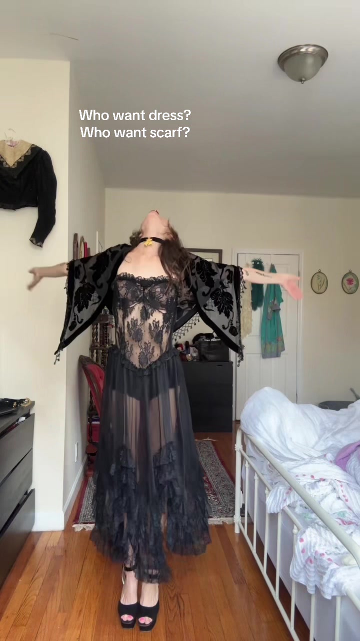 @Princesspoopoo
