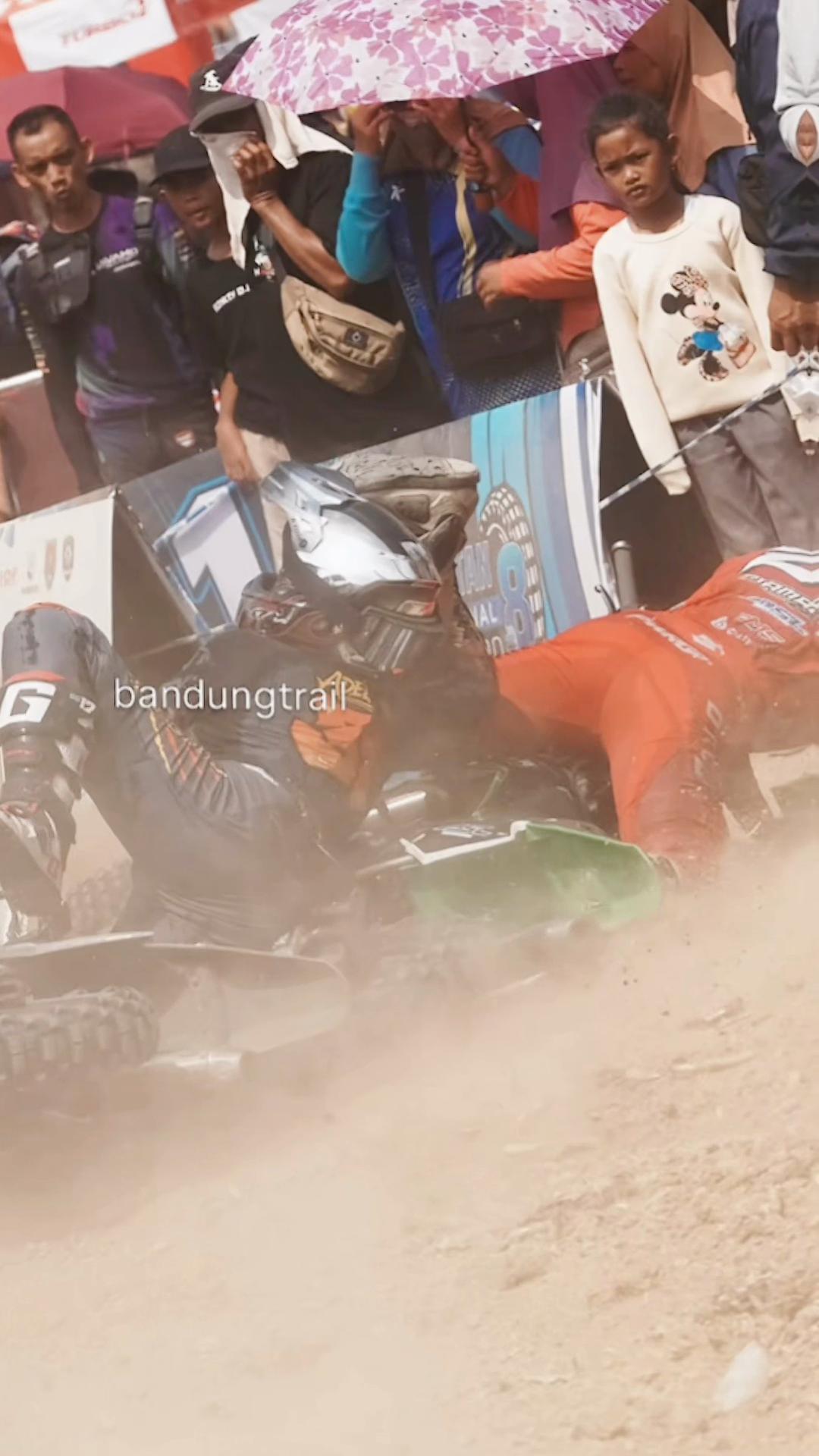 @adela desira