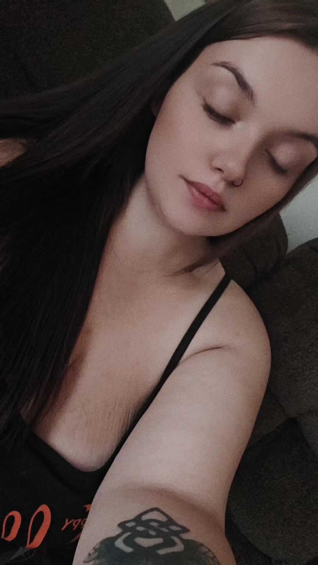 @Just Me 🖤🤘