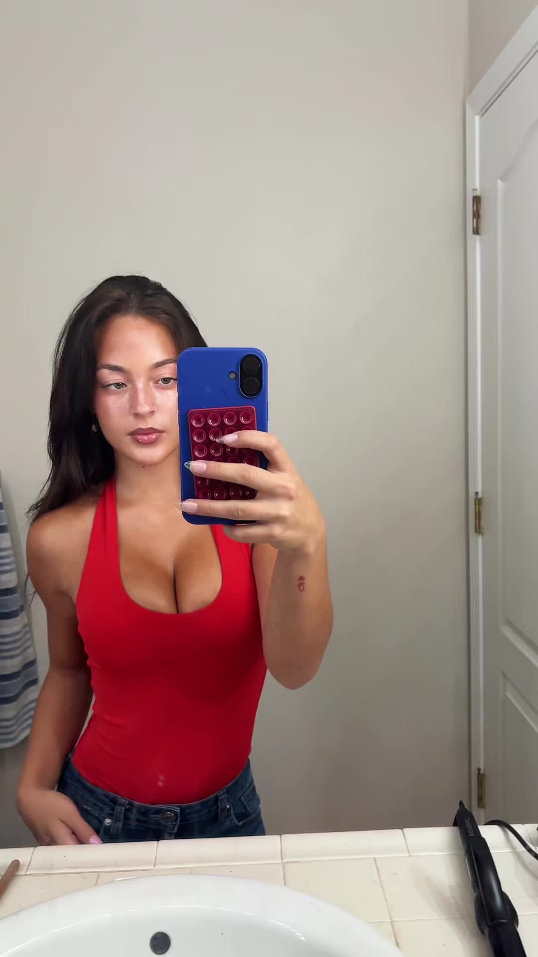 @nicolette