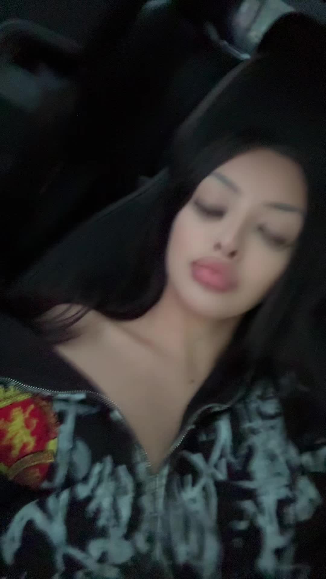 @haileyy