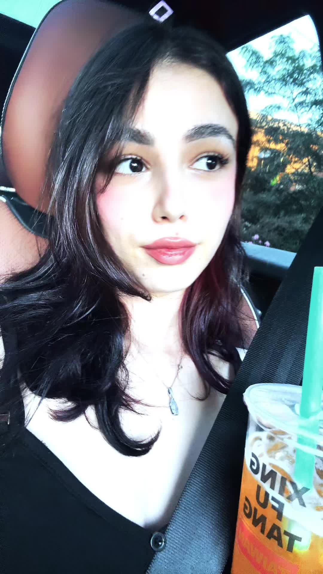 @Itslilith