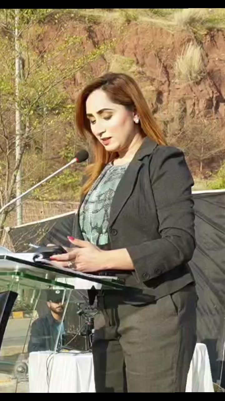 @Morning show Host Mehwish ch