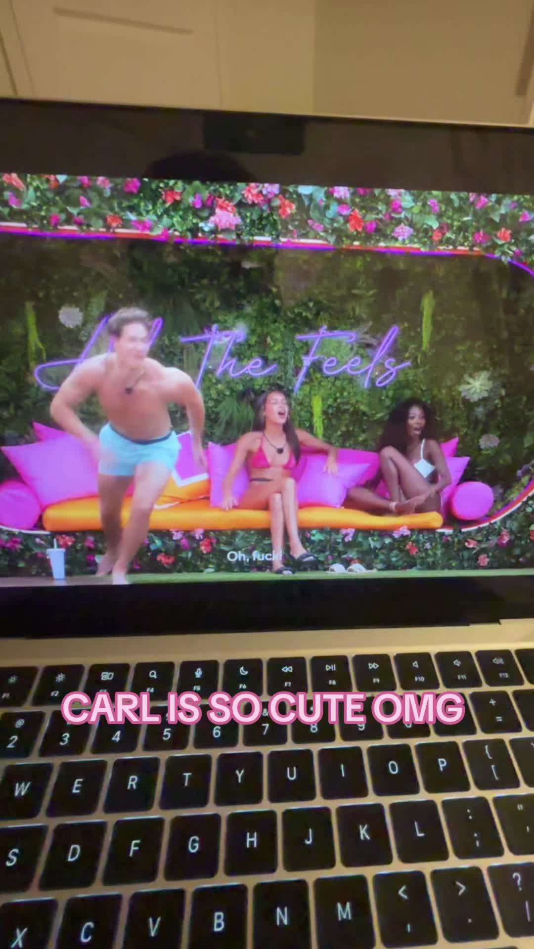 @laceycharms