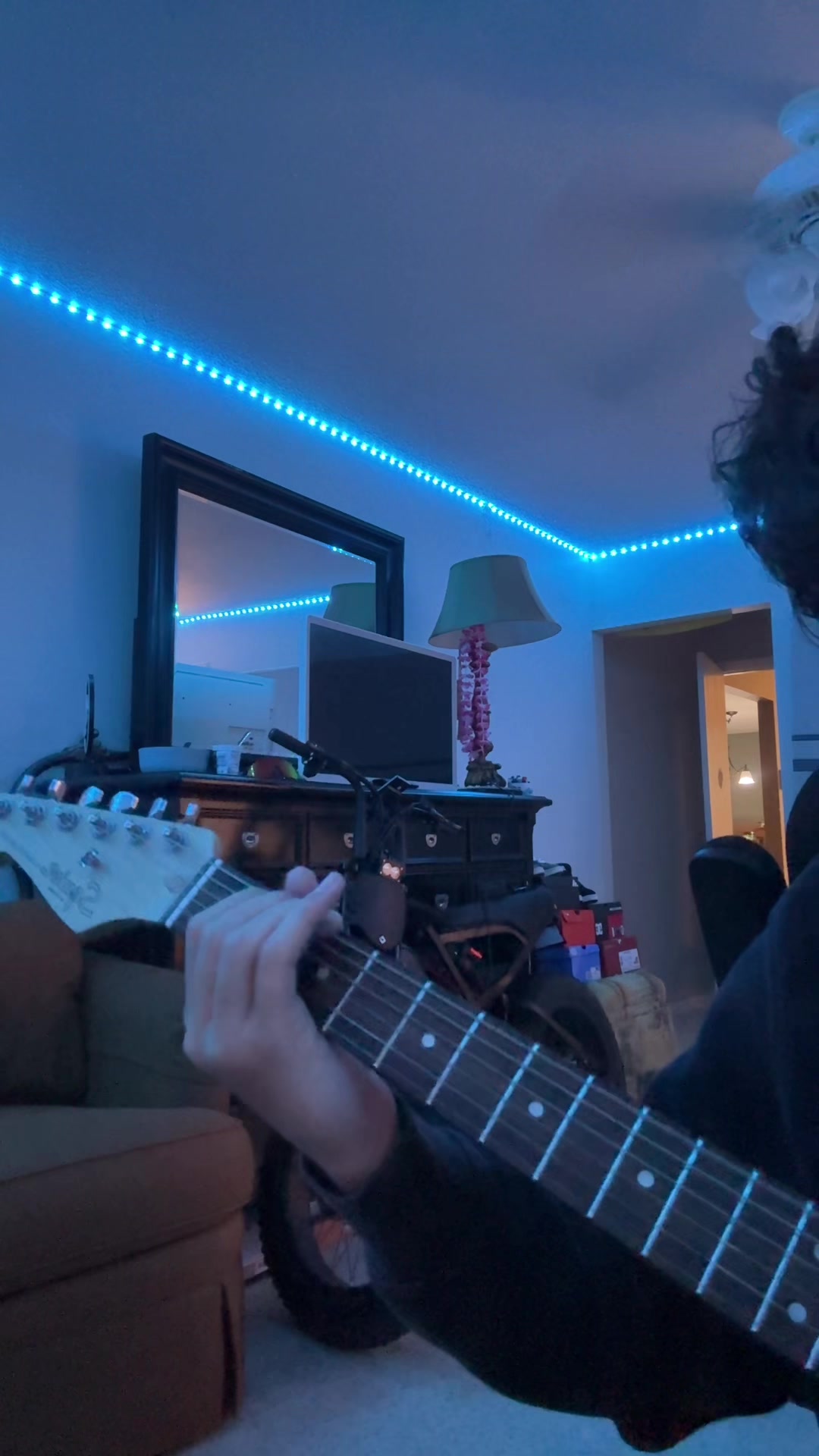 @Tj_lovesCreed🤘🎸