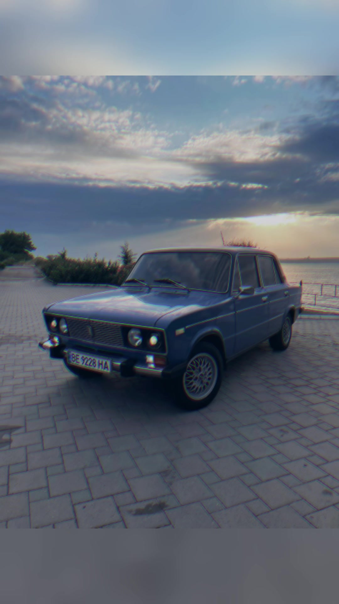 @Серенький