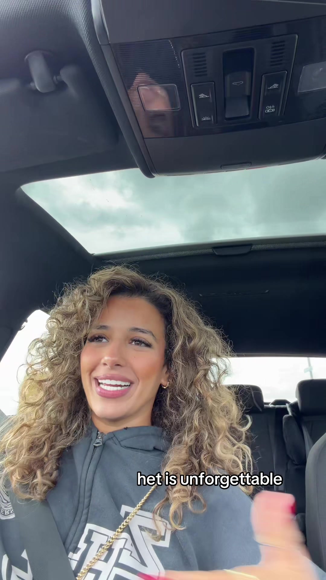 @Naadzg